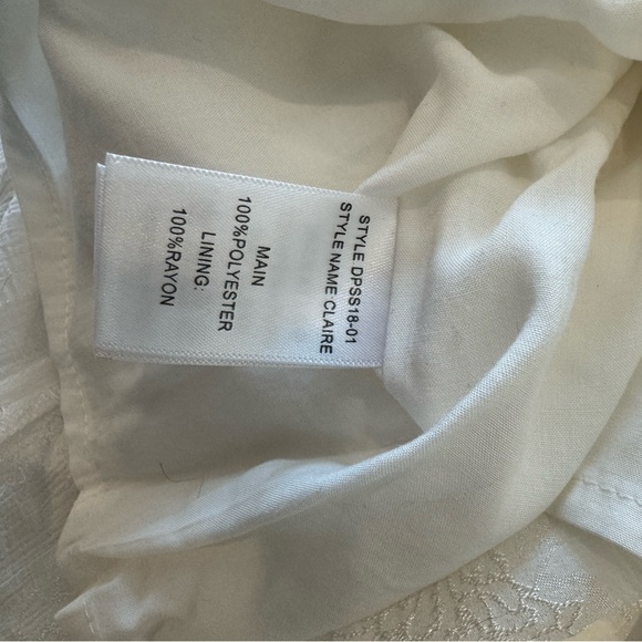 Tiered White Floral Embroidered Maxi Dress | M - Picture 13 of 13